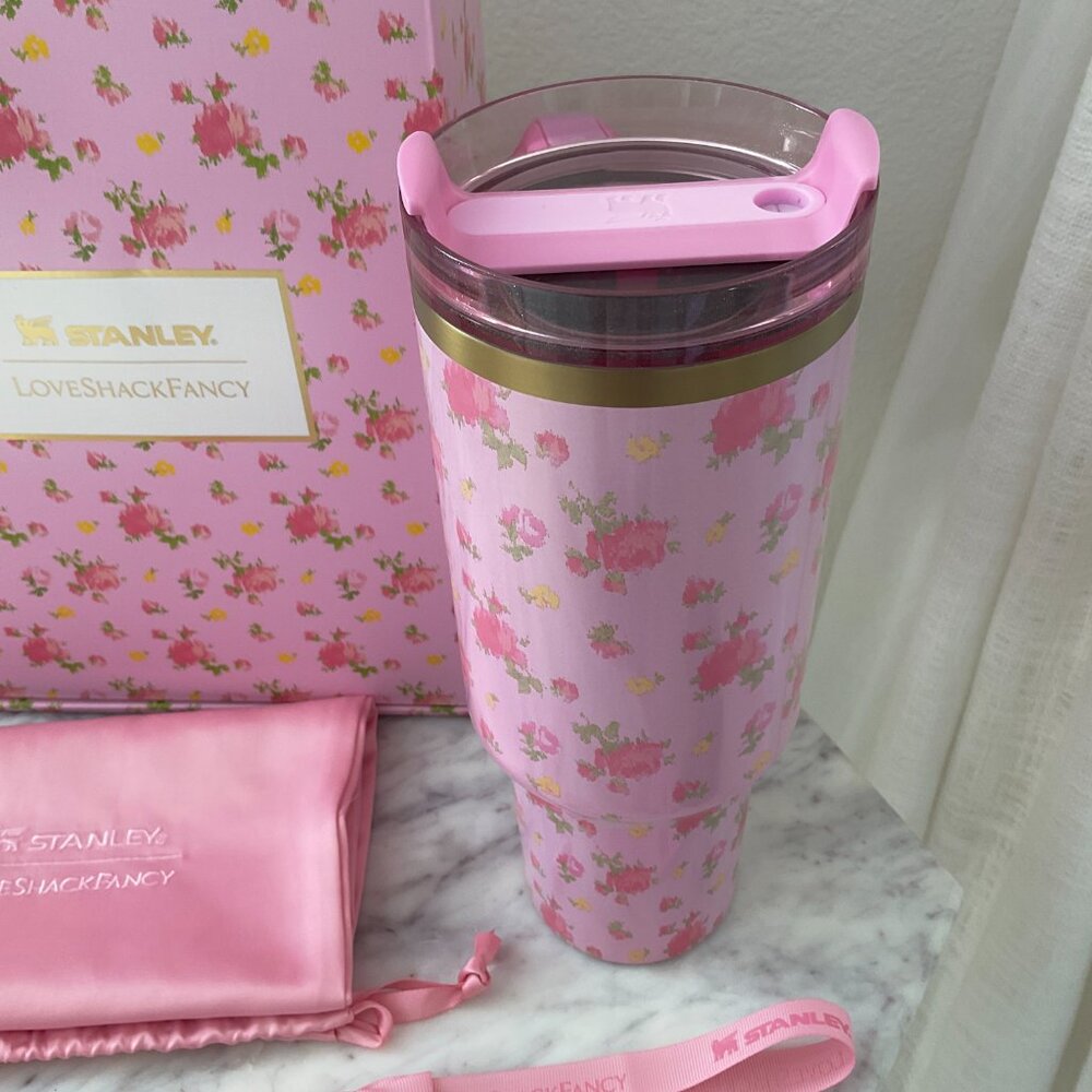 ๐ STANLEY x LoveShackFancy Quencher H2.0 Flowstate Tumbler 40oz Ibiza Sunset - Picture 4 of 12